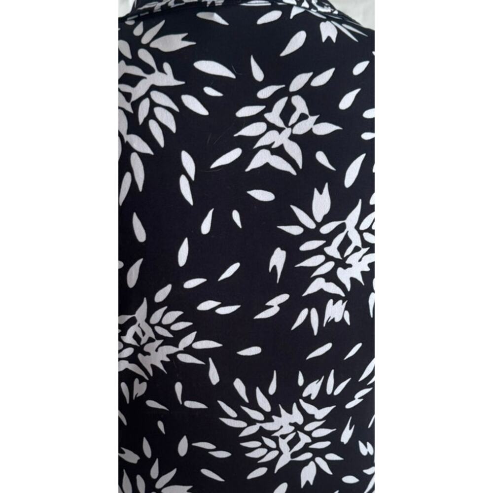 Merona Womens Medium Pullover Wrap Collared Top Short Sleeve Black White Print - Picture 7 of 8